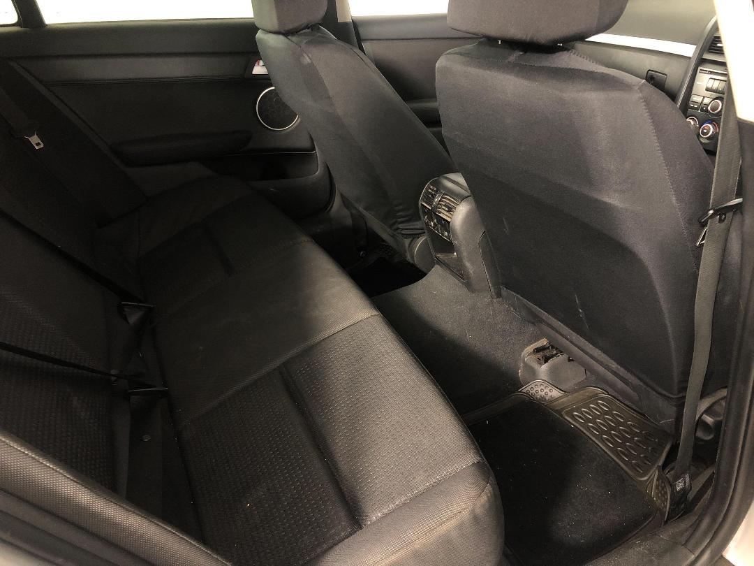 Photo '20' of Holden Commodore