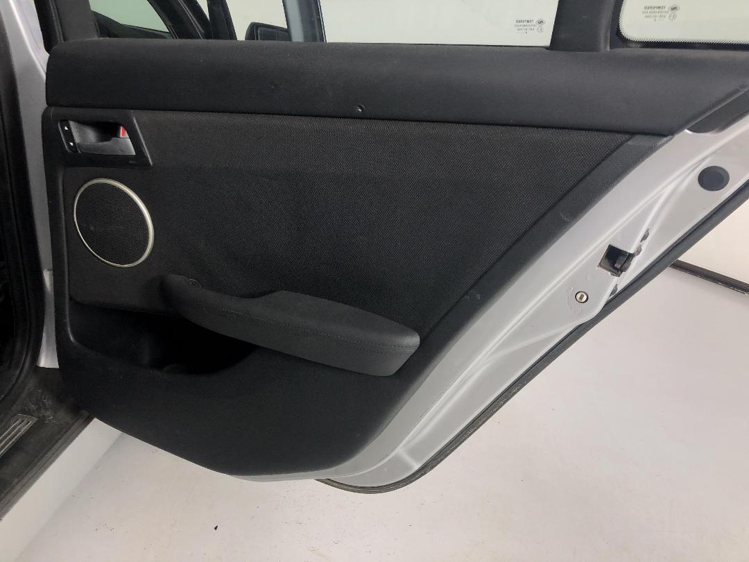 Photo '19' of Holden Commodore