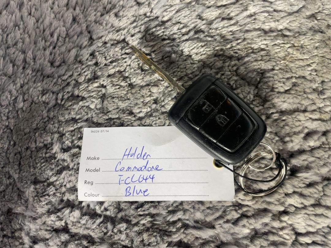 Photo '22' of Holden Commodore