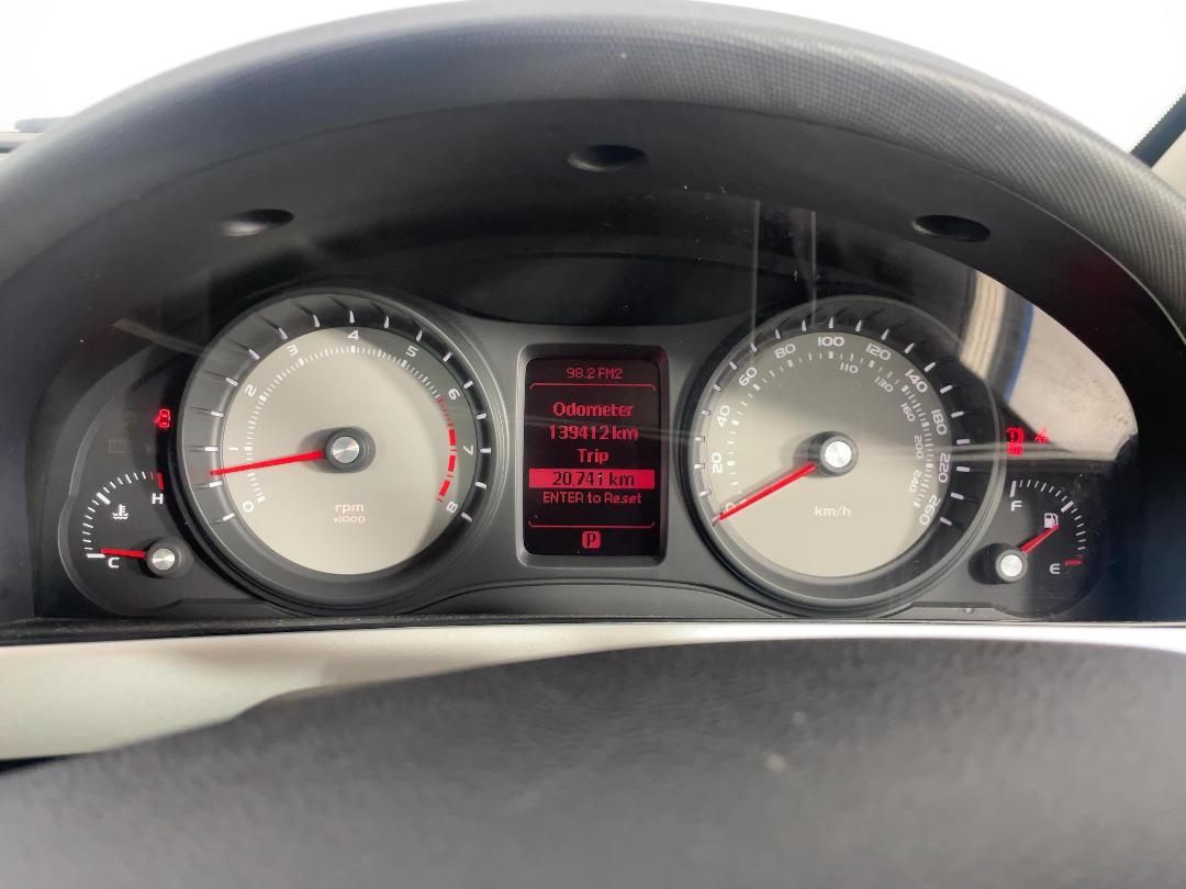 Photo '21' of Holden Commodore