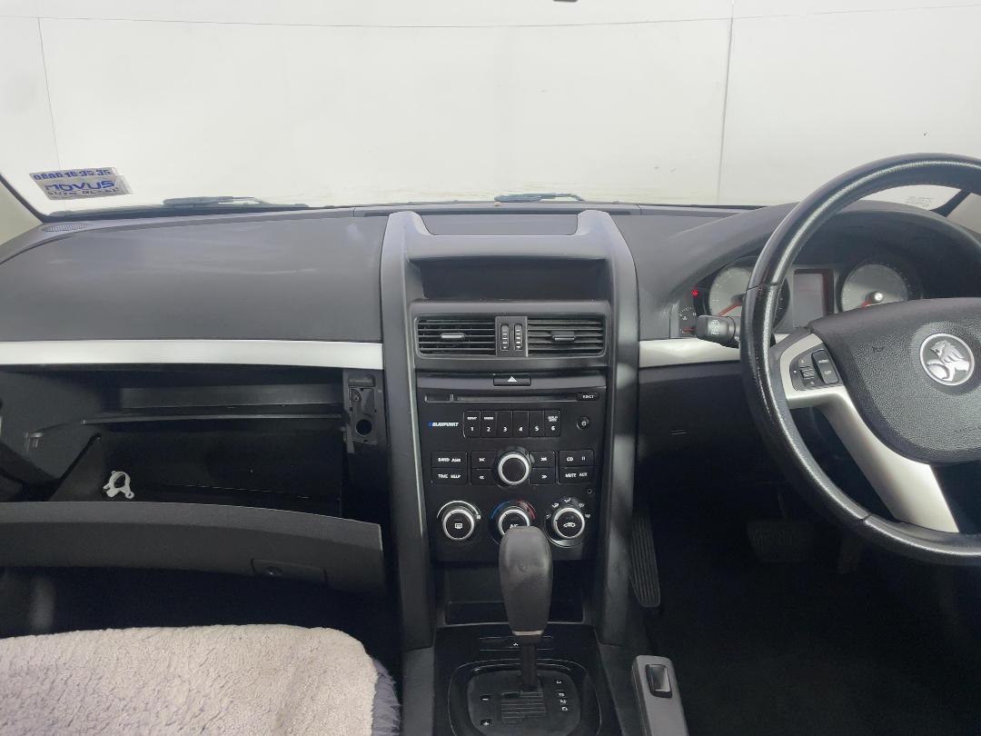 Photo '17' of Holden Commodore