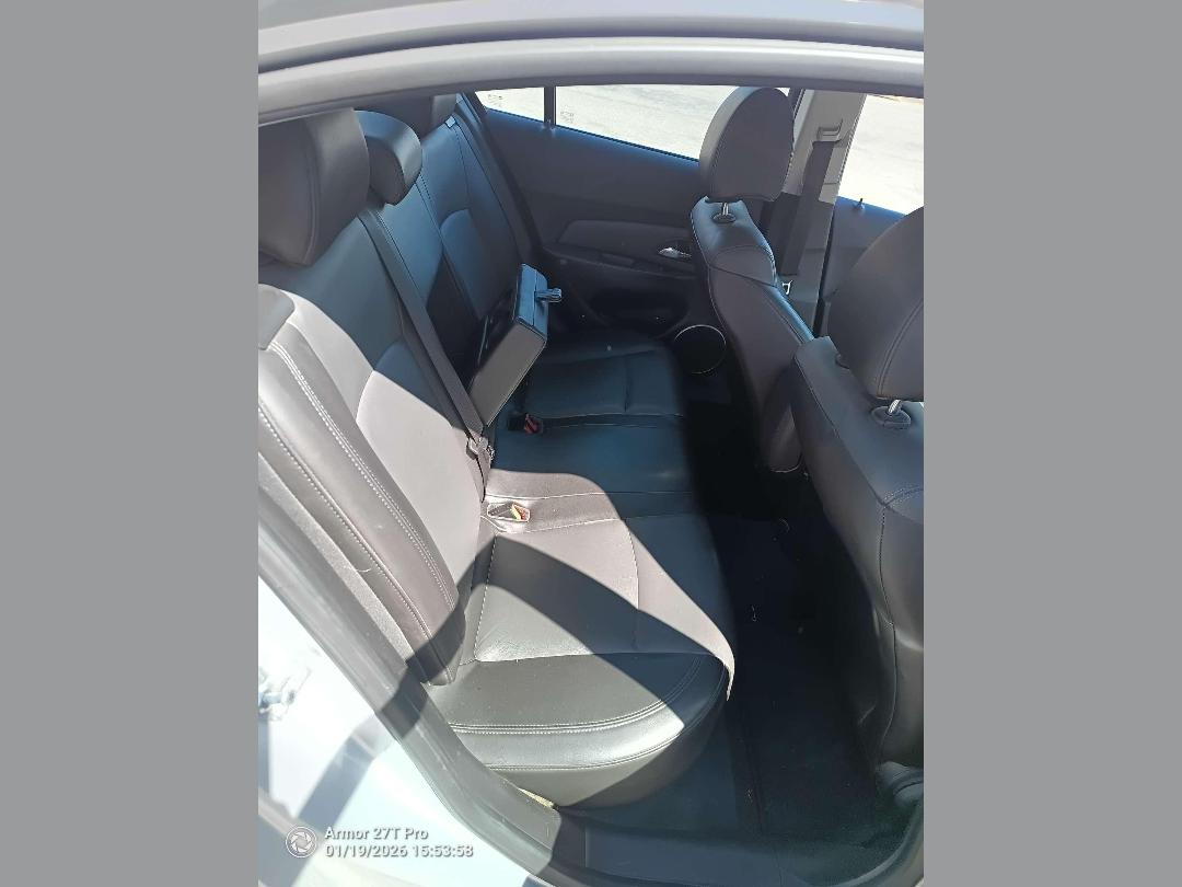 Photo '3' of Holden Cruze CDX Photo '3' of Holden Cruze CDX