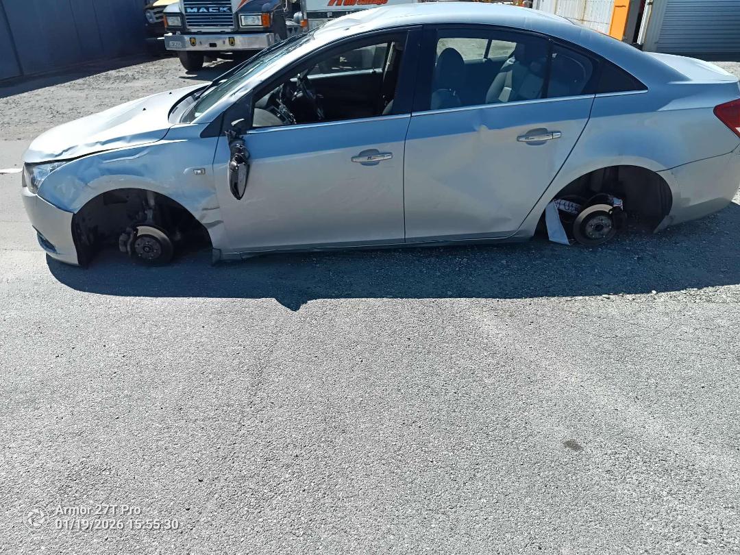 Photo '7' of Holden Cruze CDX Photo '7' of Holden Cruze CDX