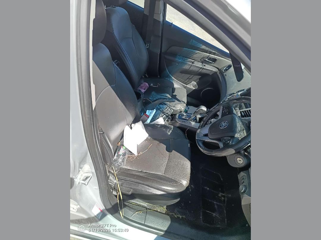 Photo '9' of Holden Cruze CDX Photo '9' of Holden Cruze CDX