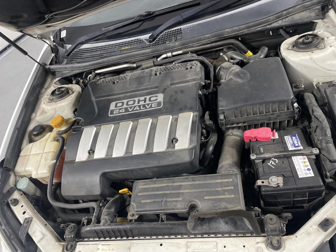 Photo '13' of Holden Epica