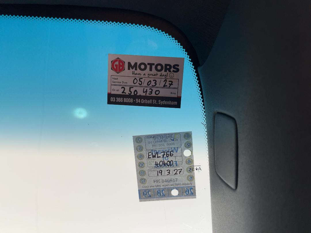 Photo '23' of Holden UTE Photo '23' of Holden UTE