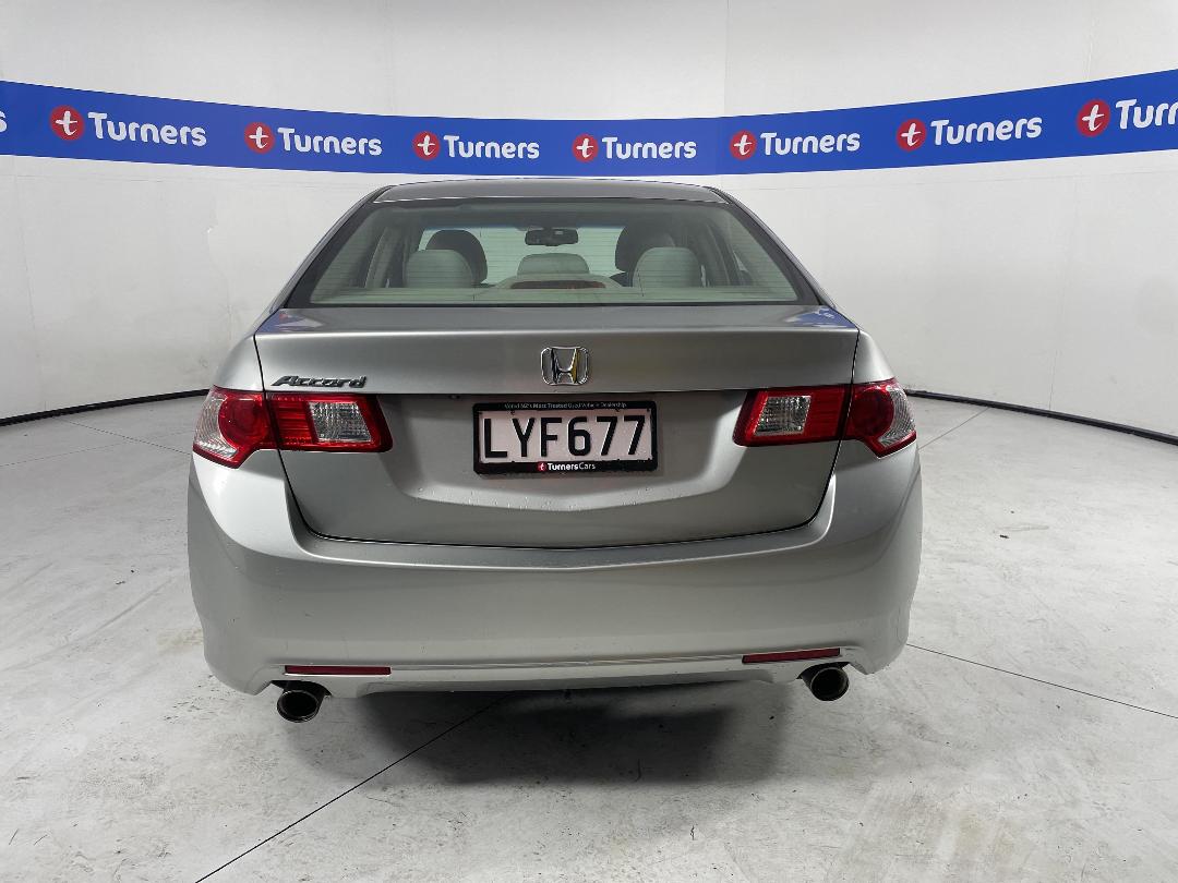 Photo '6' of Honda Accord