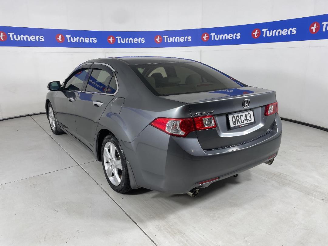 Photo '5' of Honda Accord