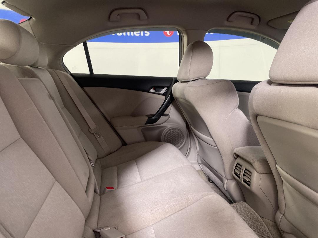 Photo '20' of Honda Accord