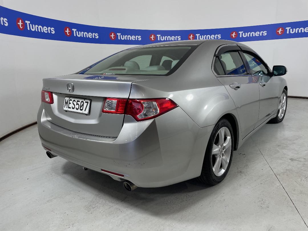 Photo '7' of Honda Accord