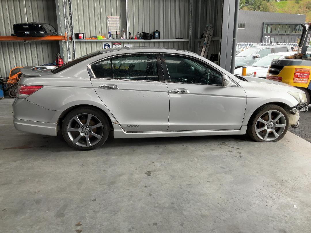 Photo '5' of Honda Accord V6L