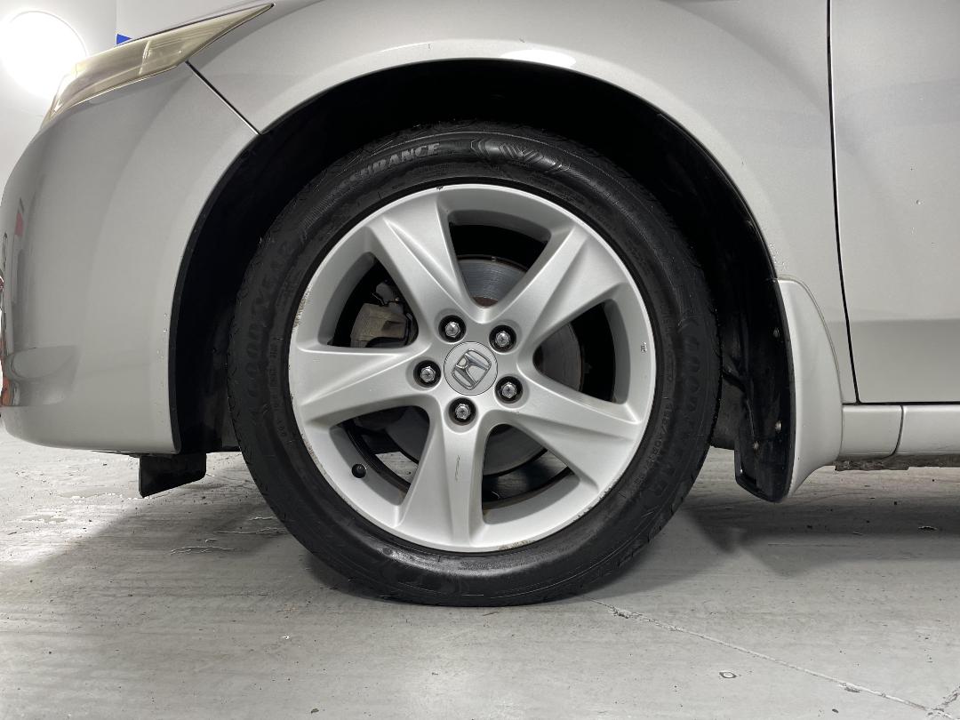 Photo '10' of Honda Accord