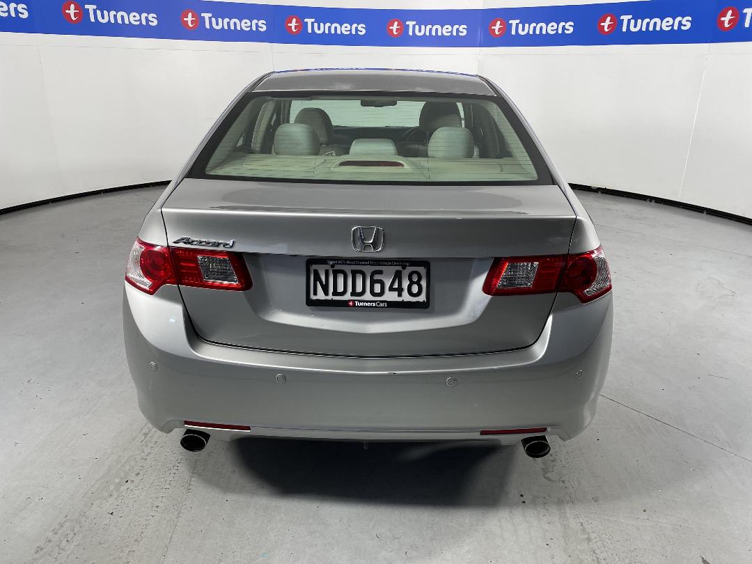 Photo '6' of Honda Accord