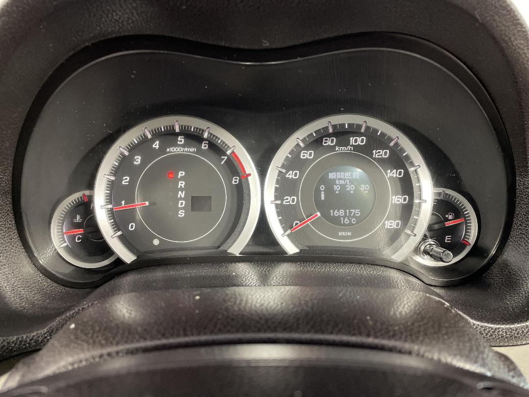 Photo '21' of Honda Accord