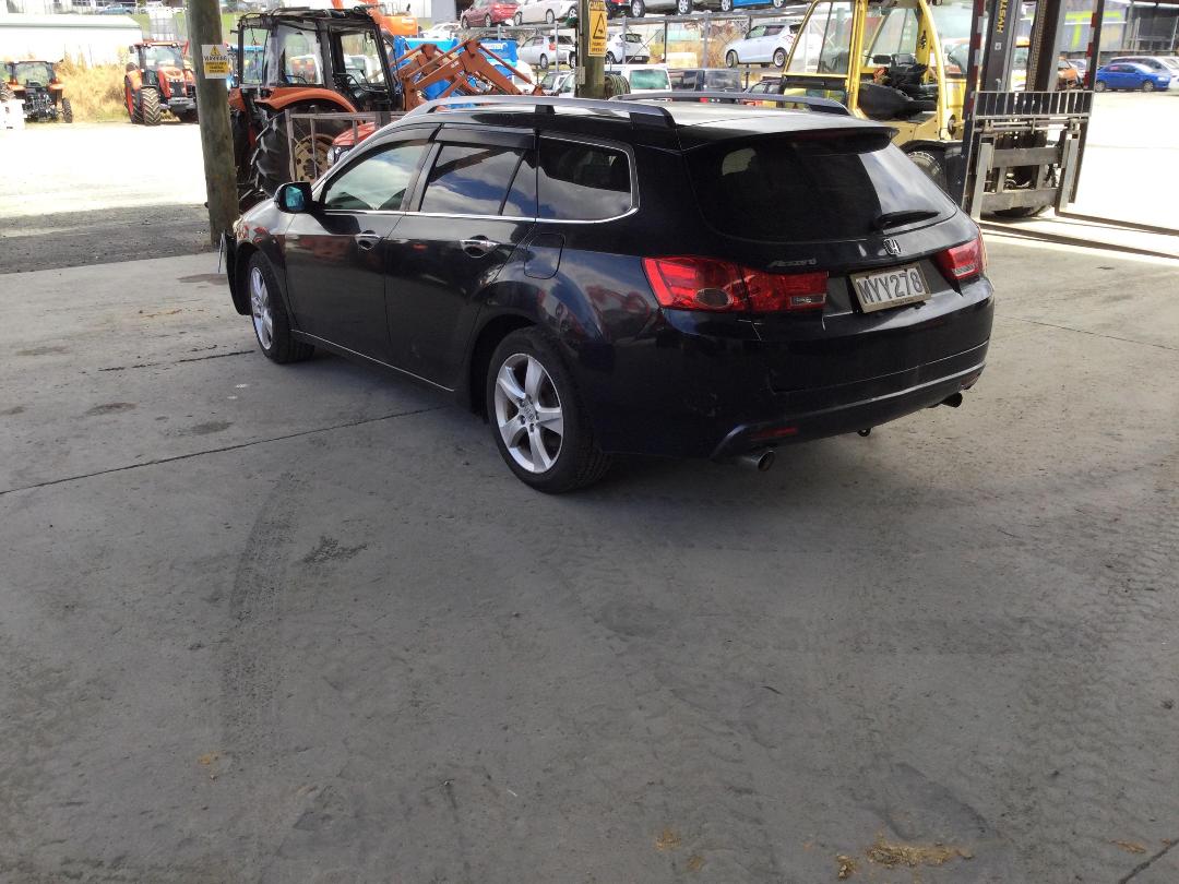 Photo '4' of Honda Accord