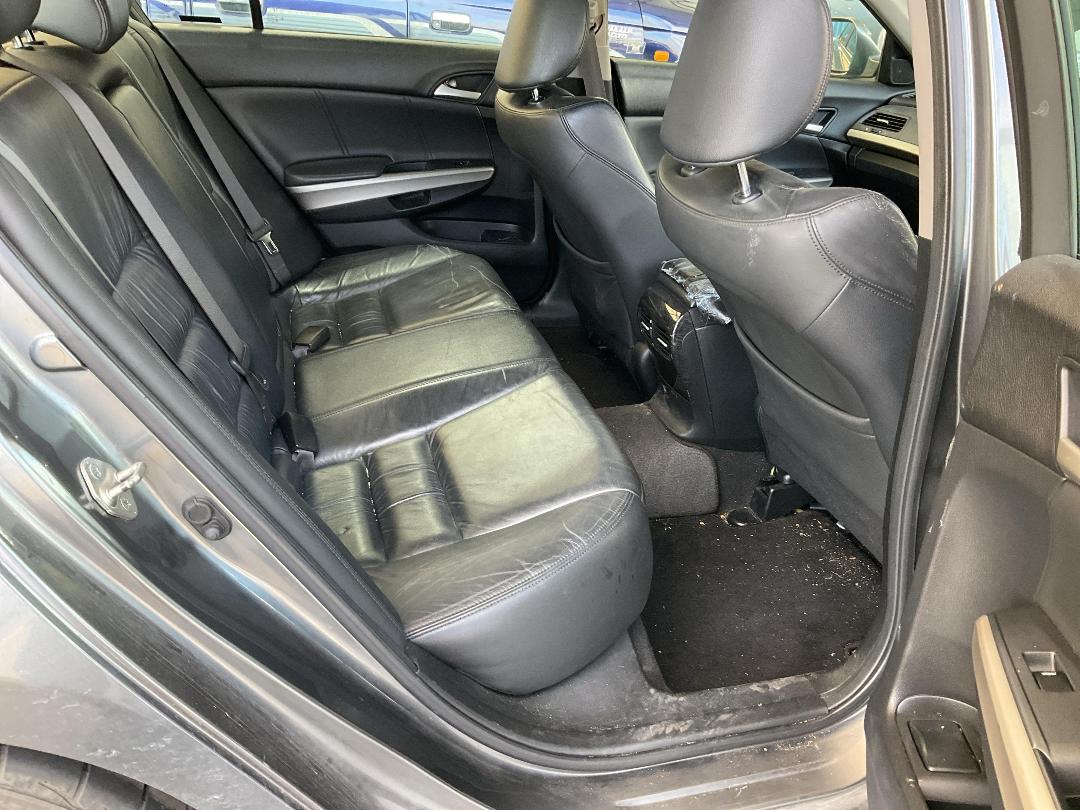 Photo '27' of Honda Accord V6L