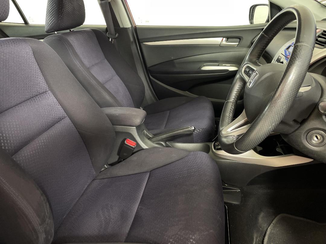 Photo '16' of Honda City