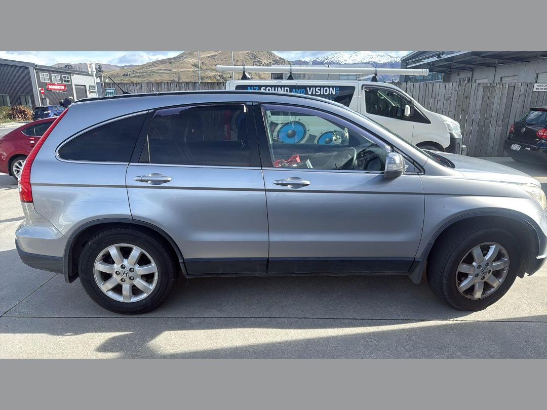 Photo '3' of Honda CRV Sport Photo '3' of Honda CRV Sport