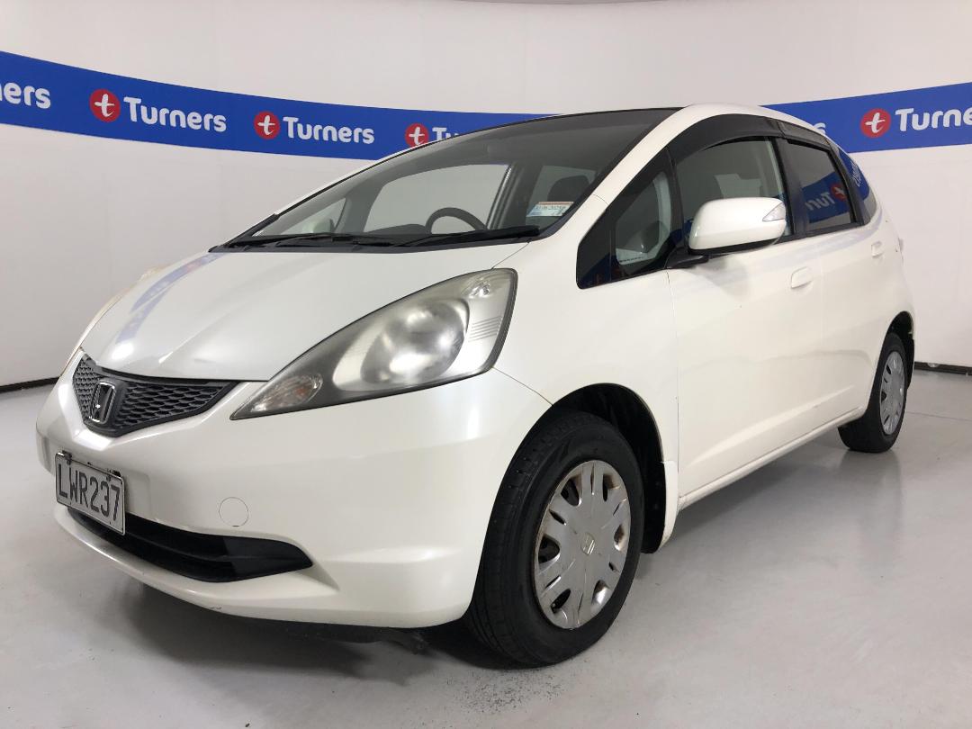 Photo '4' of Honda FIT Photo '4' of Honda FIT