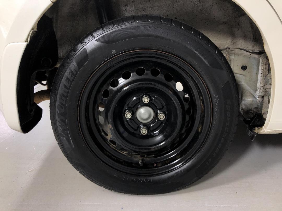 Photo '12' of Honda FIT Photo '12' of Honda FIT