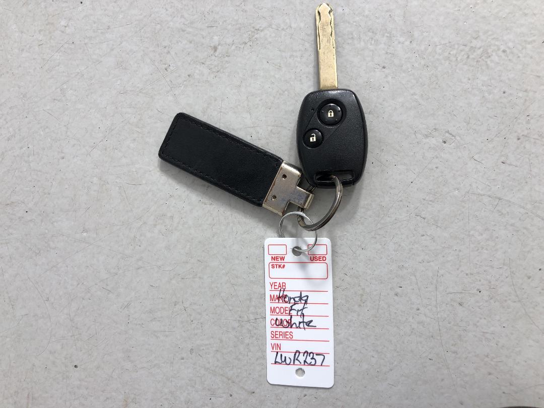 Photo '22' of Honda FIT Photo '22' of Honda FIT