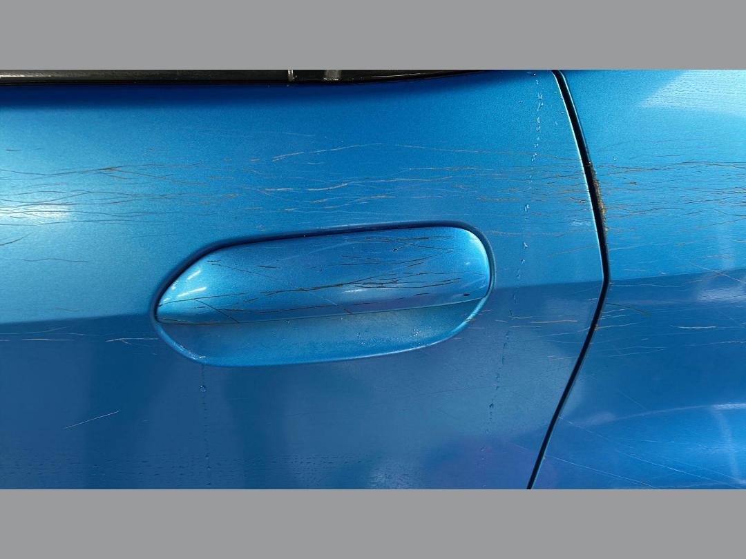 Photo '11' of Honda FIT Photo '11' of Honda FIT