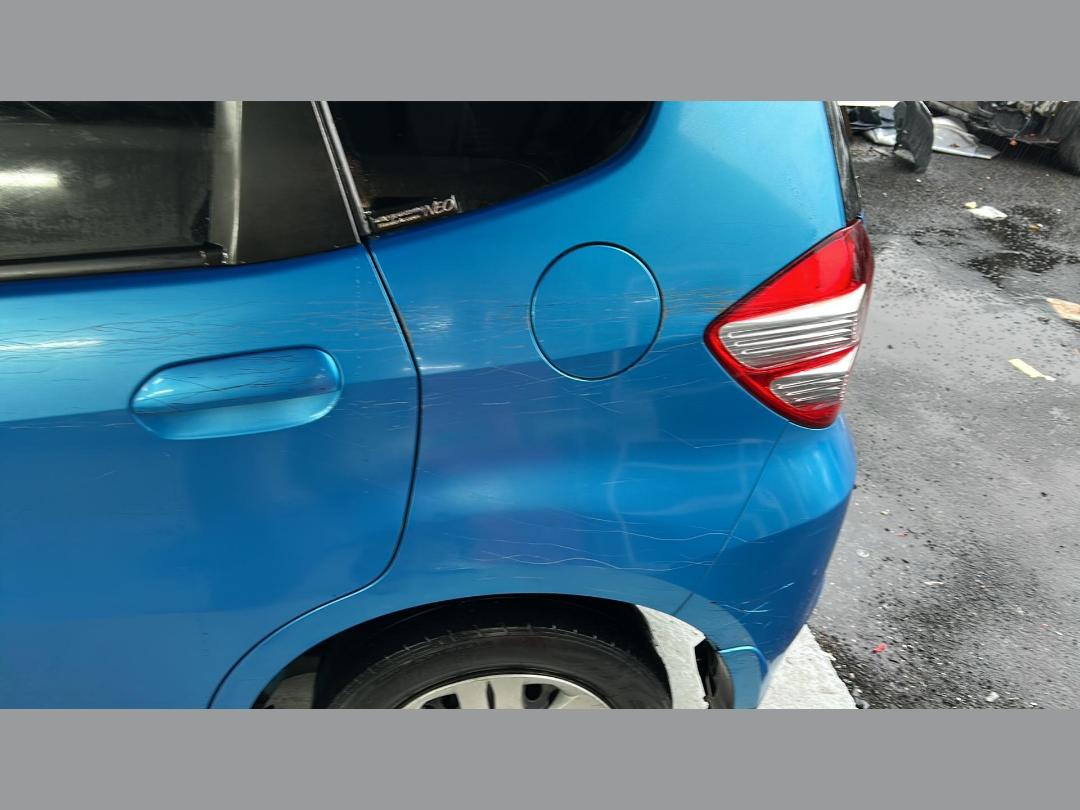 Photo '15' of Honda FIT Photo '15' of Honda FIT