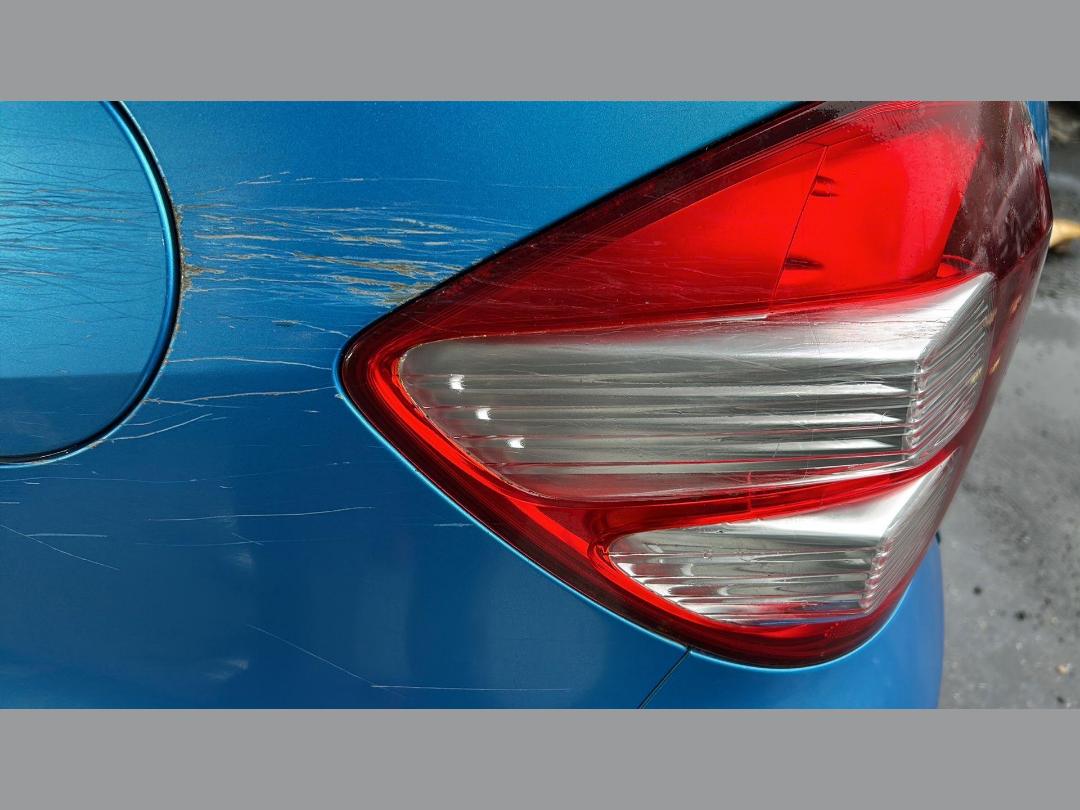 Photo '24' of Honda FIT Photo '24' of Honda FIT