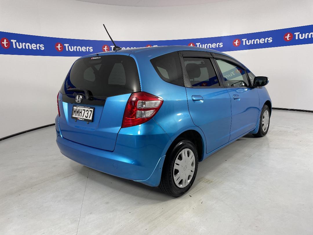 Photo '7' of Honda FIT