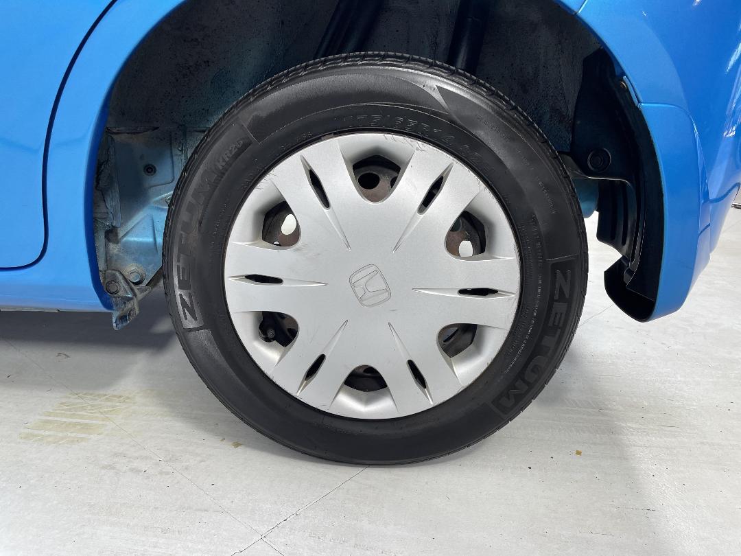 Photo '11' of Honda FIT