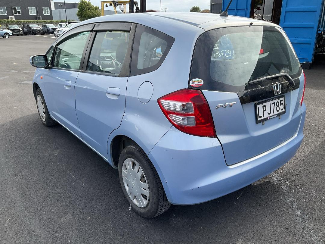 Photo '4' of Honda FIT Photo '4' of Honda FIT