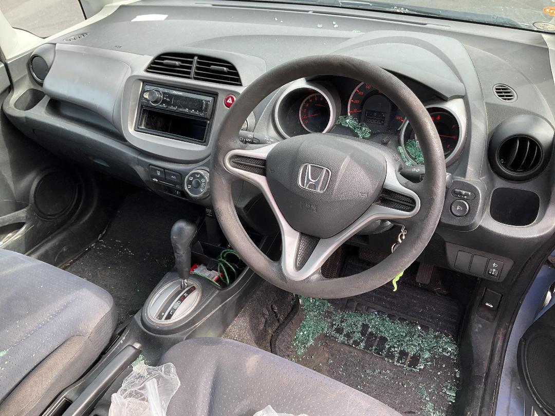 Photo '12' of Honda FIT Photo '12' of Honda FIT