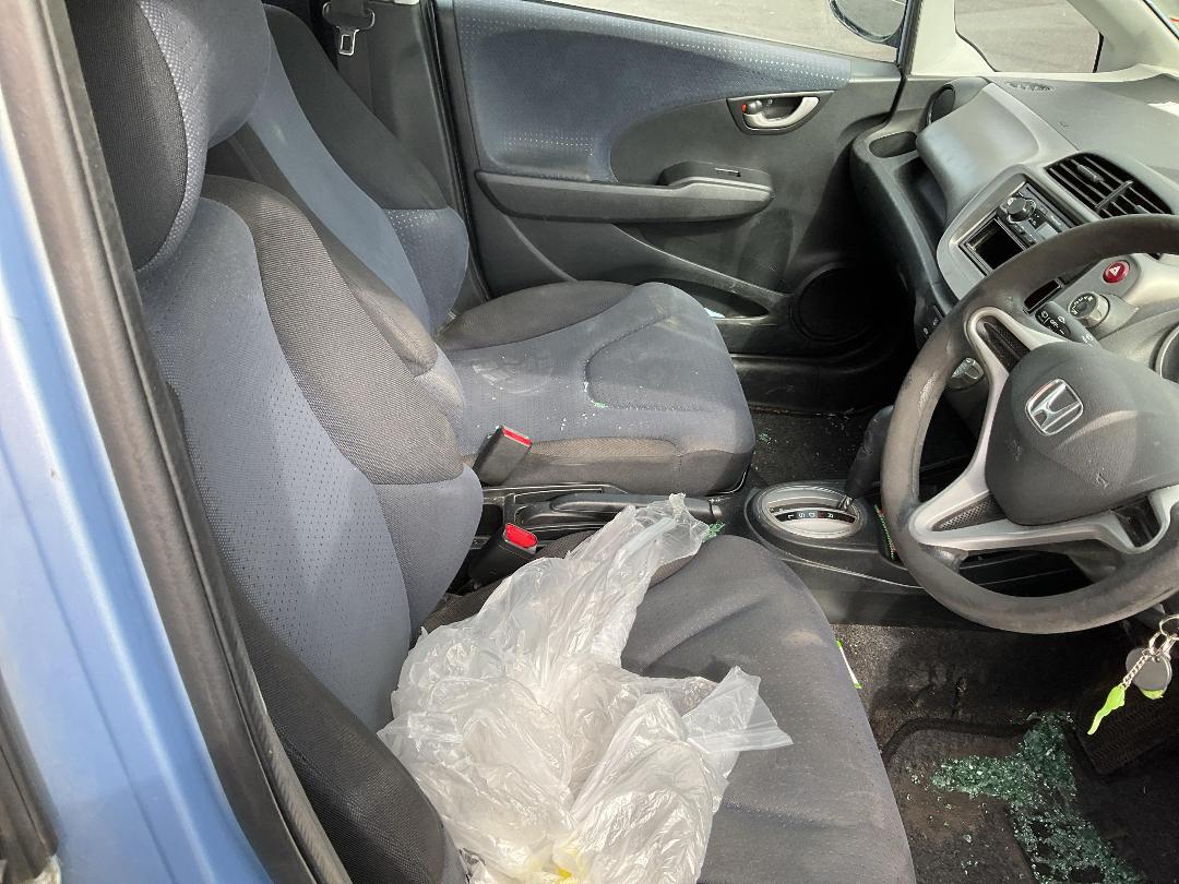 Photo '13' of Honda FIT Photo '13' of Honda FIT