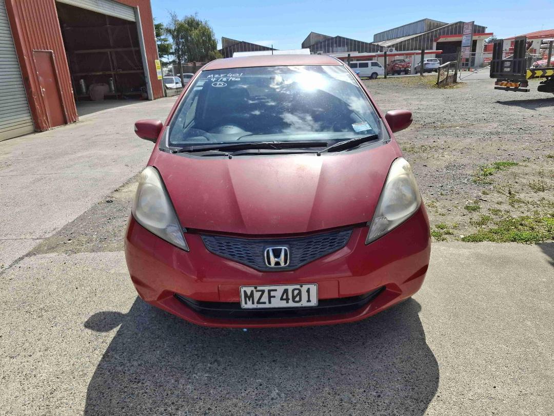 Photo '2' of Honda FIT