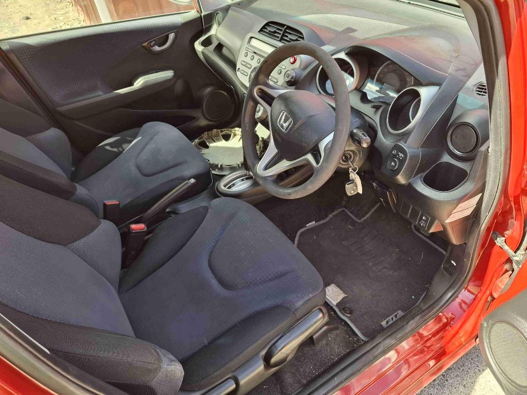 Photo '9' of Honda FIT