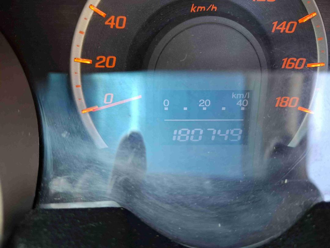 Photo '10' of Honda FIT