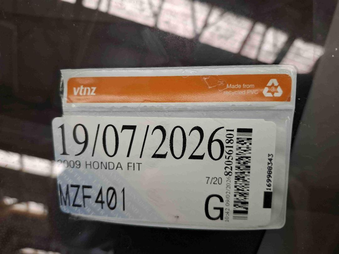 Photo '14' of Honda FIT