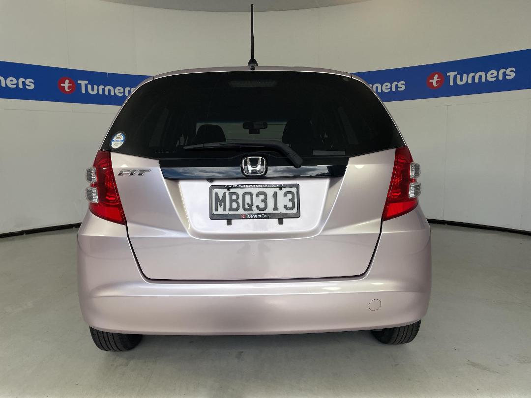 Photo '6' of Honda FIT Photo '6' of Honda FIT