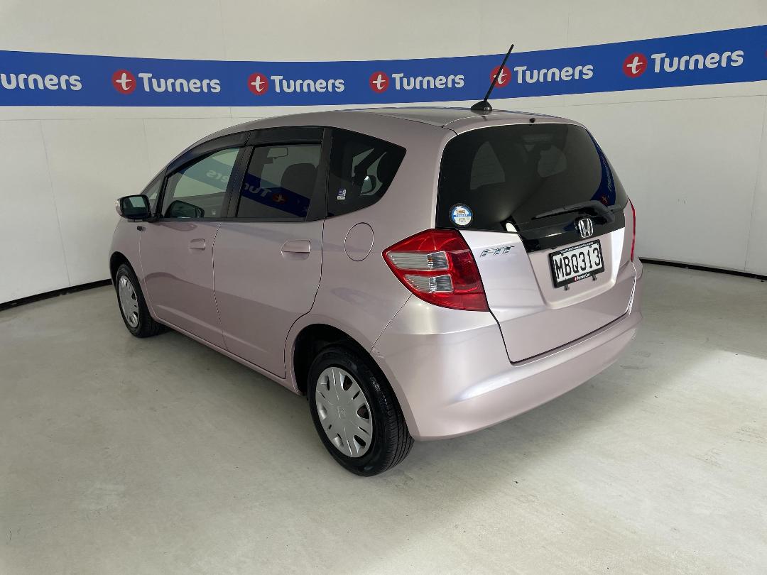 Photo '5' of Honda FIT Photo '5' of Honda FIT