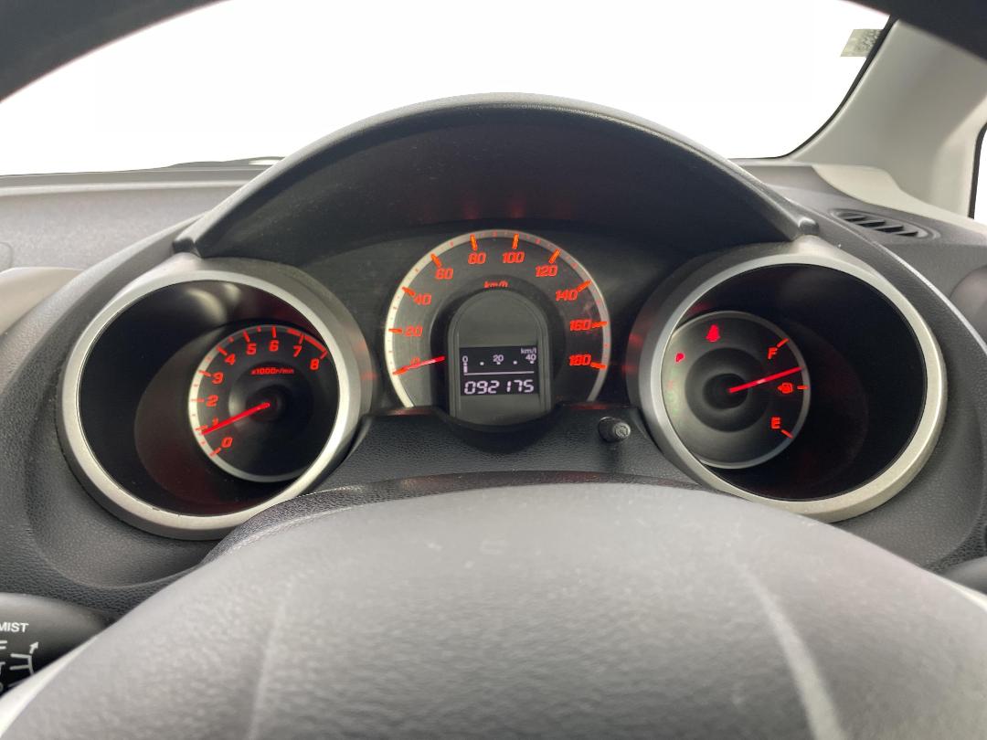 Photo '21' of Honda FIT Photo '21' of Honda FIT