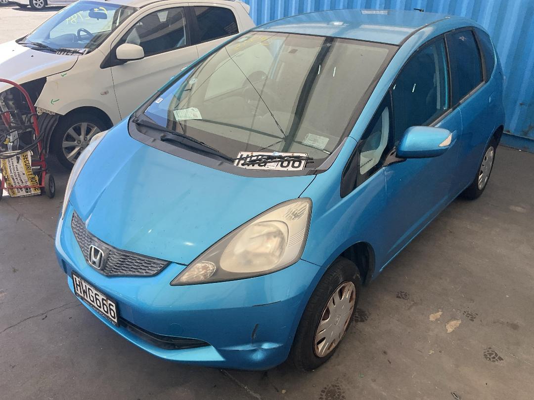 Photo '6' of Honda FIT