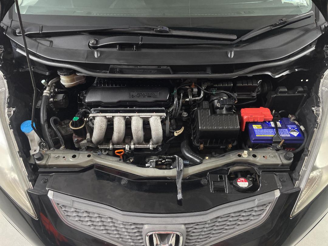 Photo '13' of Honda FIT