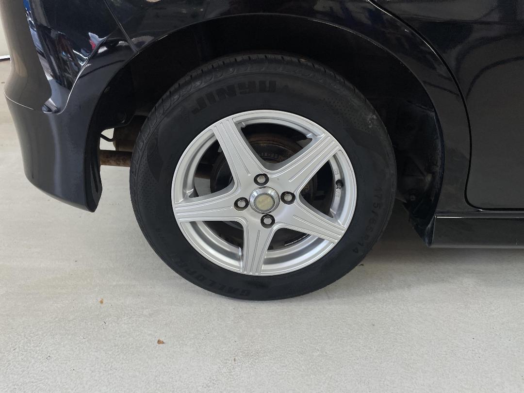 Photo '12' of Honda FIT