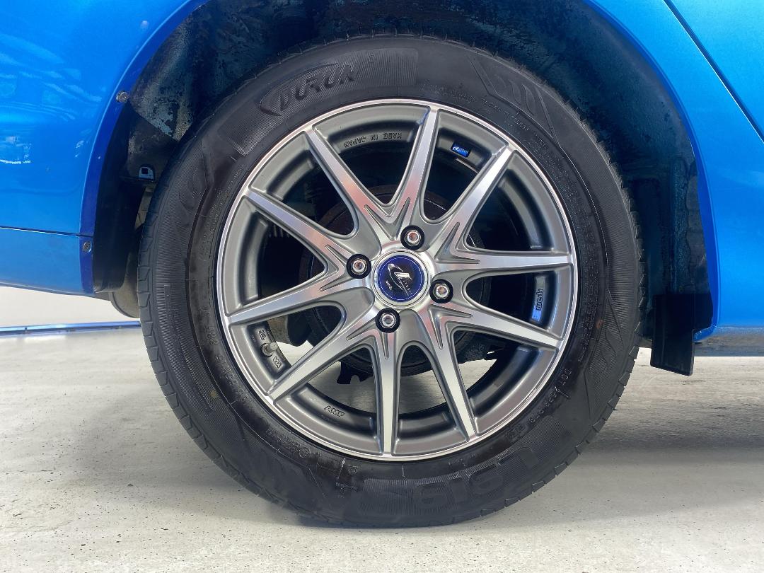 Photo '12' of Honda Insight