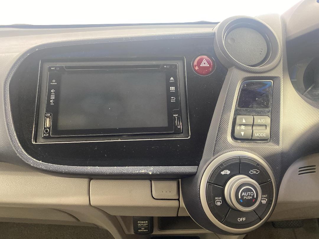 Photo '18' of Honda Insight