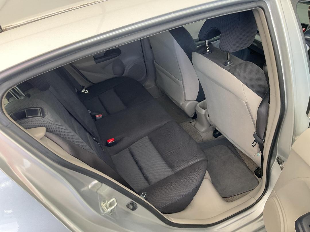 Photo '19' of Honda Insight