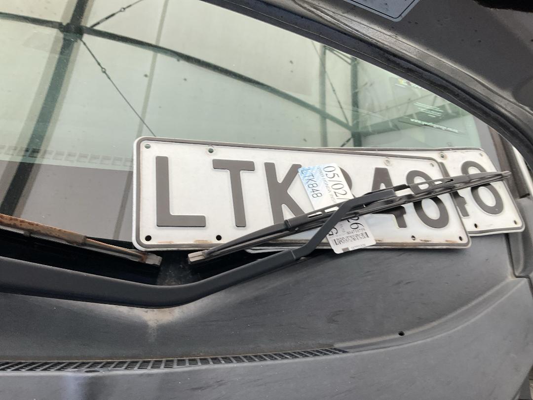 Photo '23' of Honda Insight