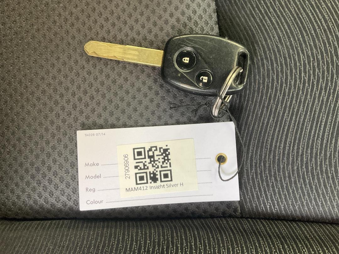 Photo '29' of Honda Insight