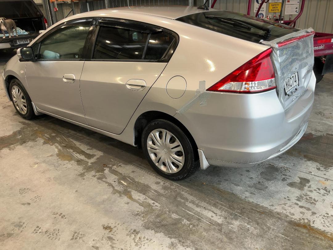 Photo '3' of Honda Insight Photo '3' of Honda Insight