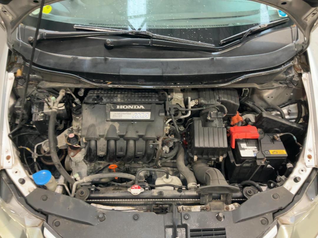 Photo '18' of Honda Insight Photo '18' of Honda Insight